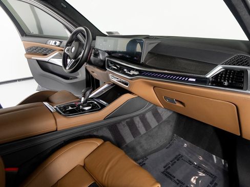 Used 2026 BMW X5 M Competition w/ Executive Package image 30