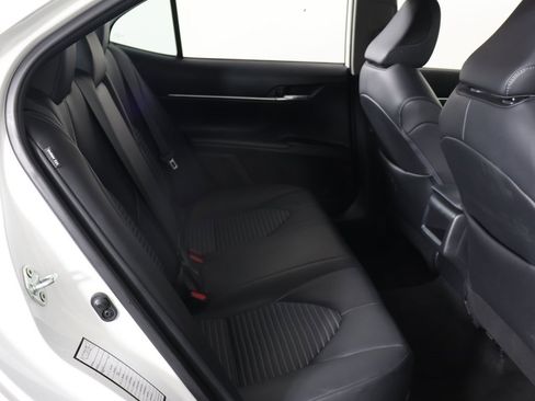 Used 2024 Toyota Camry SE image 26