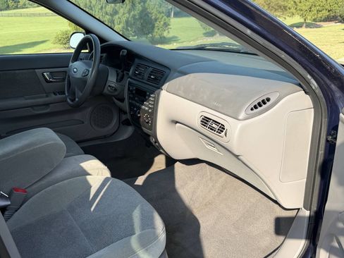 Used 2000 Ford Taurus SES FWD image 15
