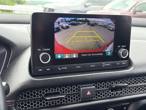 Used 2025 Honda HR-V Sport image 18