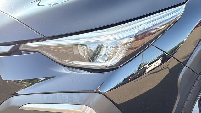 Used 2024 Subaru Crosstrek 2.5i Limited AWD/4WD image 7