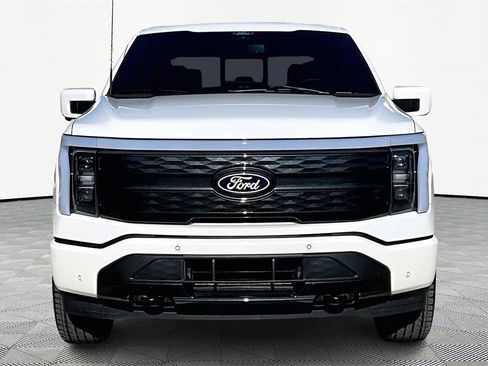 Used 2025 Ford F150 Lightning Platinum image 3