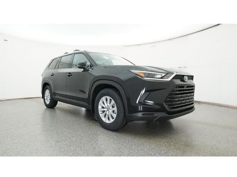 New 2026 Toyota Grand Highlander XLE image 29