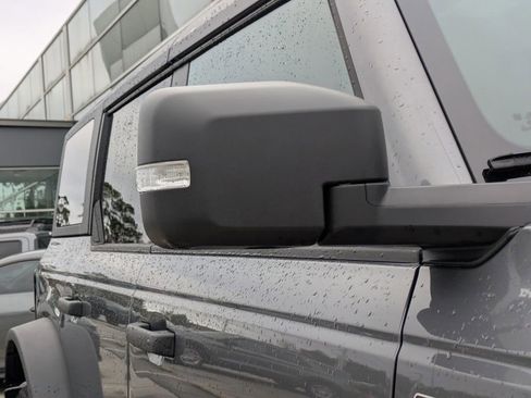 New 2025 Ford Bronco Badlands image 10