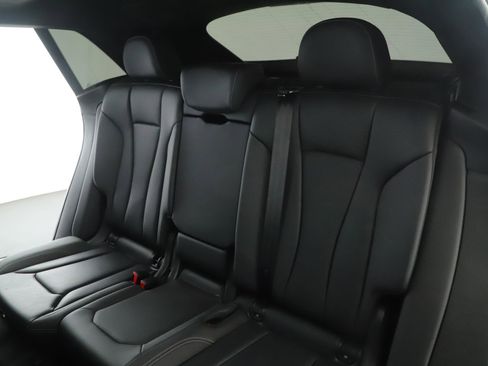 Used 2019 Audi Q8 Premium Plus w/ Premium Plus AWD/4WD image 6