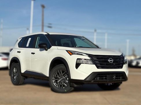New 2026 Nissan Rogue S FWD image 5