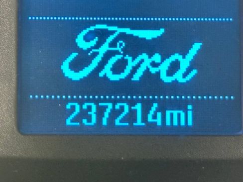 Used 2016 Ford Transit 150 130 Low Roof RWD image 21