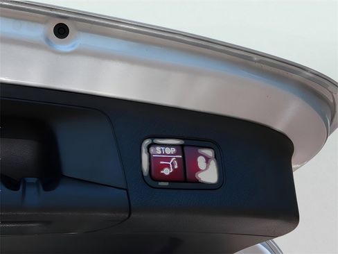 New 2025 Mercedes-Benz GLA 250 4MATIC image 40