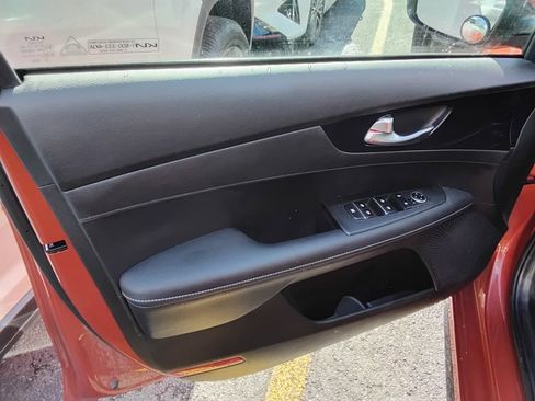 Used 2023 Kia Forte GT-Line image 9