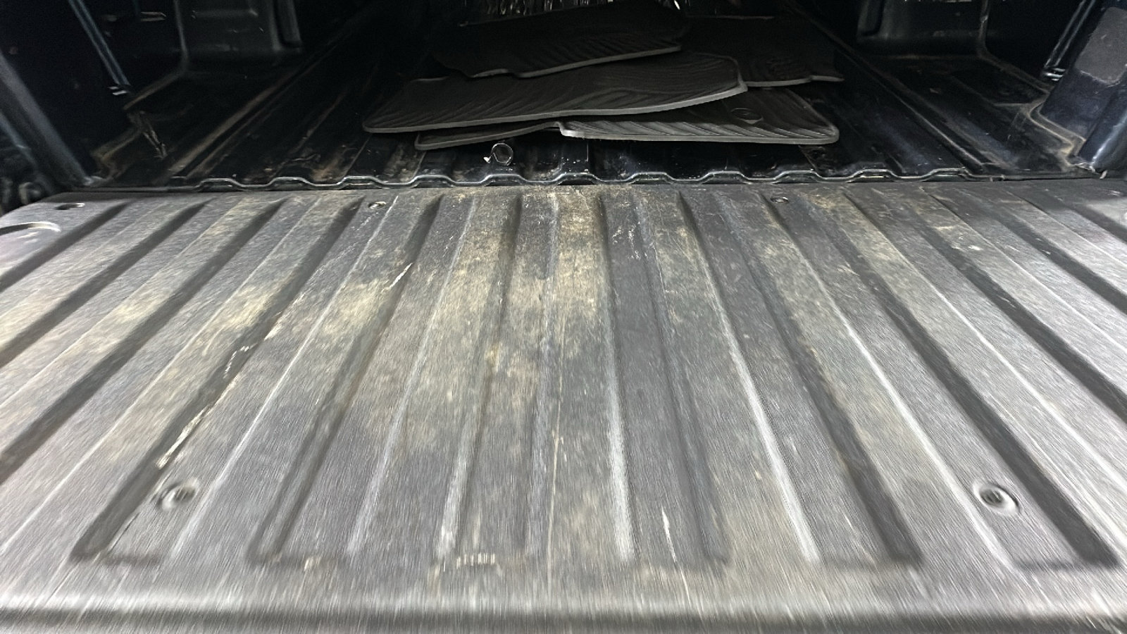 Used 2022 Chevrolet Silverado 1500 RST AWD/4WD image 32