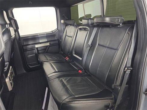 Used 2019 Ford F150 Lariat image 21