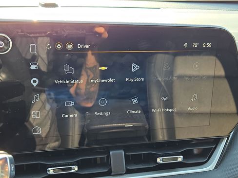 Used 2026 Chevrolet Equinox LT w/ Convenience Package II FWD image 19