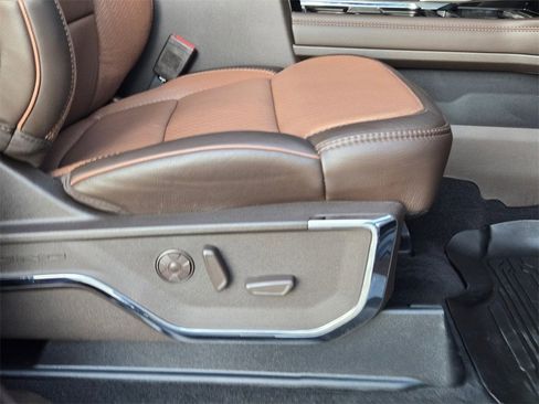 Used 2026 Ford F250 King Ranch w/ Chrome Package image 30