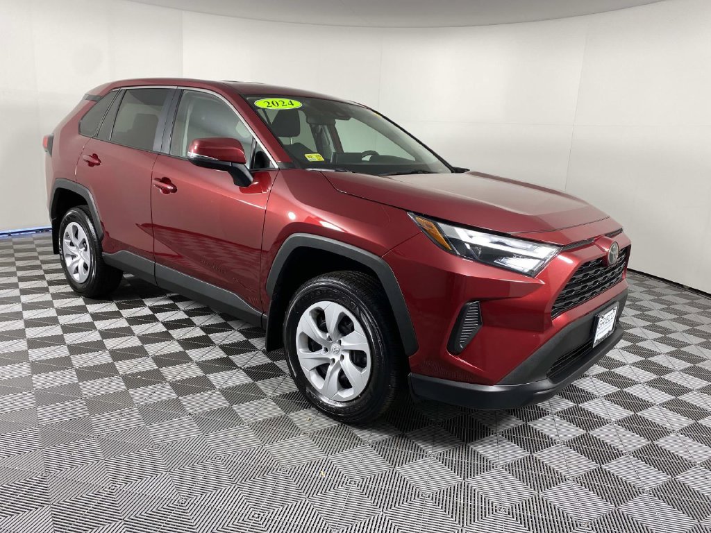 Used 2024 Toyota RAV4 LE AWD/4WD image 1