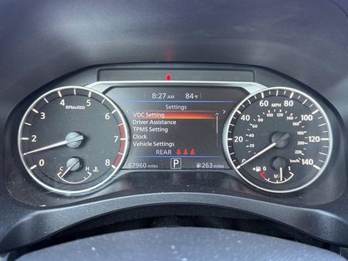 Used 2024 Nissan Altima 2.5 SV FWD image 28