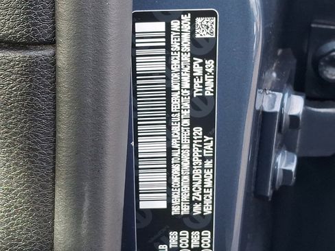 Used 2023 Jeep Renegade Latitude image 29