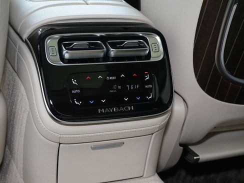 Used 2022 Mercedes-Benz Maybach S 580 4MATIC image 22