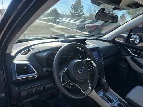 Used 2023 Subaru Forester image 12