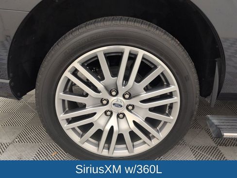 Used 2023 Ford Expedition Platinum image 20