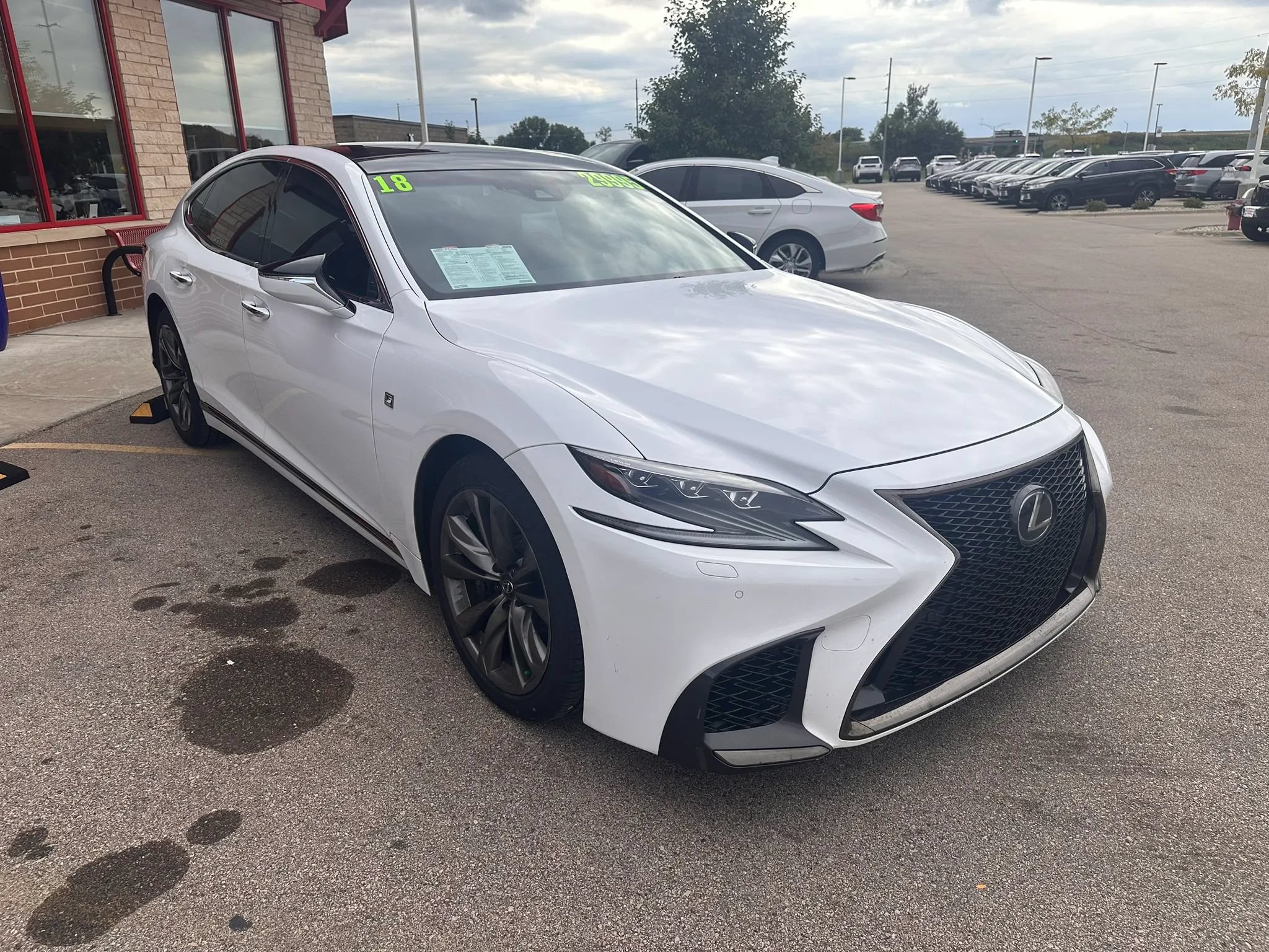 Used 2018 Lexus LS 500 F Sport w/ Accessory Package (Z1) AWD/4WD image 3