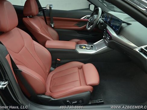 Used 2025 BMW 430i Coupe w/ M Sport Package image 18