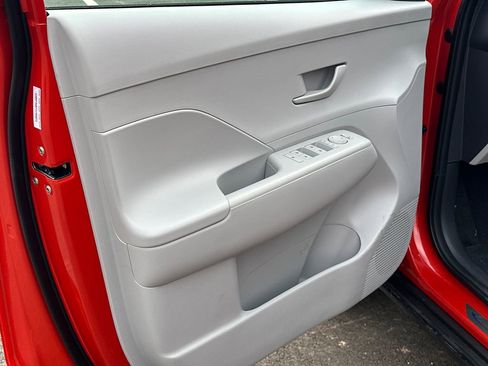 New 2026 Hyundai Kona SEL Sport FWD image 11