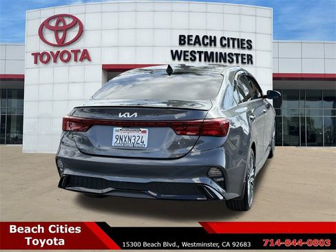 Used 2024 Kia Forte GT-Line w/ GT-Line Premium Package image 11