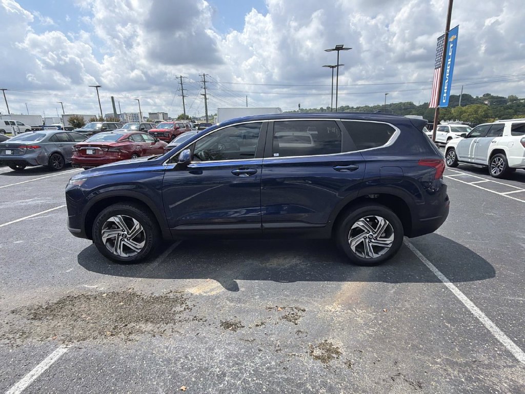 Used 2023 Hyundai Santa Fe SE AWD/4WD image 6