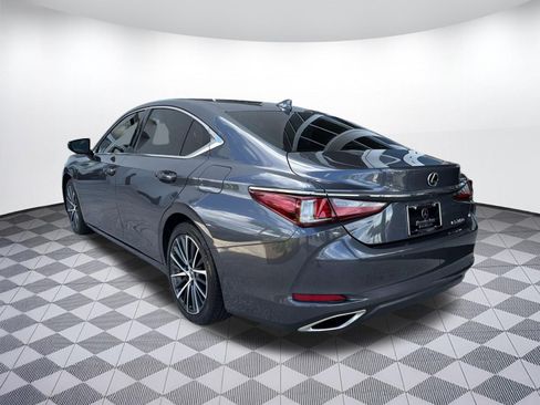 Used 2025 Lexus ES 350 w/ Premium Package FWD image 3