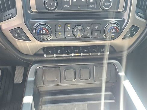 Used 2018 GMC Sierra 1500 Denali w/ Denali Ultimate Package AWD/4WD image 22
