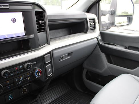 Used 2026 Ford F250 XL AWD/4WD image 29