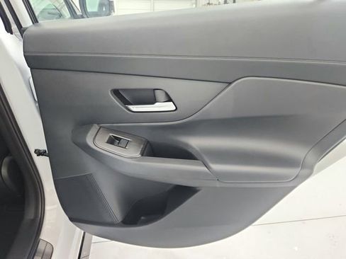 New 2026 Nissan Sentra SR w/ Floor Mat Package image 37