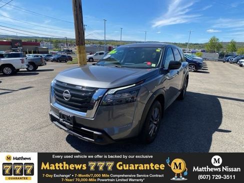 Certified 2024 Nissan Pathfinder S w/ Cargo Package AWD/4WD image 1