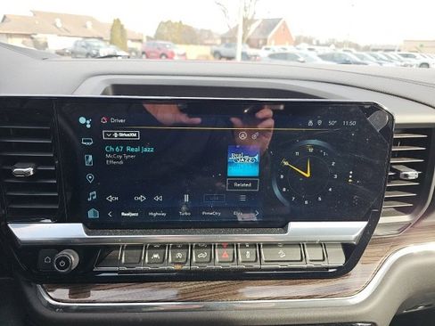 Used 2023 Chevrolet Silverado 1500 LT image 17