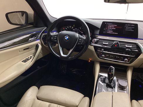 Used 2017 BMW 530i RWD image 29