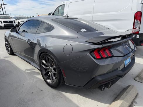 Used 2024 Ford Mustang GT Premium image 5