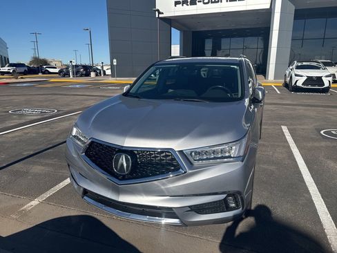Used 2020 Acura MDX SH-AWD w/ Advance Package image 2