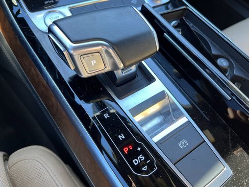 Used 2020 Audi A8 L 3.0T w/ Executive Package image 26