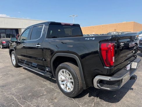 Used 2020 GMC Sierra 1500 SLT w/ SLT Premium Plus Package AWD/4WD image 17