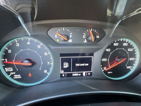 Used 2024 Chevrolet Equinox LS image 12