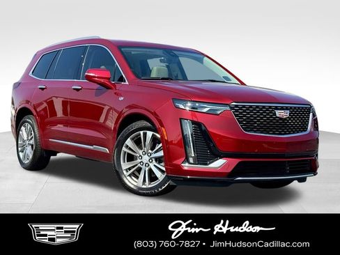 Used 2023 Cadillac XT6 Premium Luxury w/ Technology Package FWD image 1
