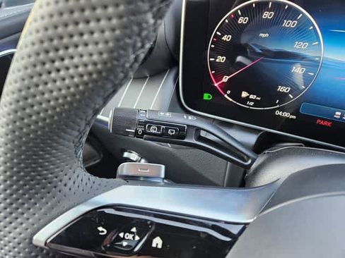 Used 2026 Mercedes-Benz GLC 300 image 27