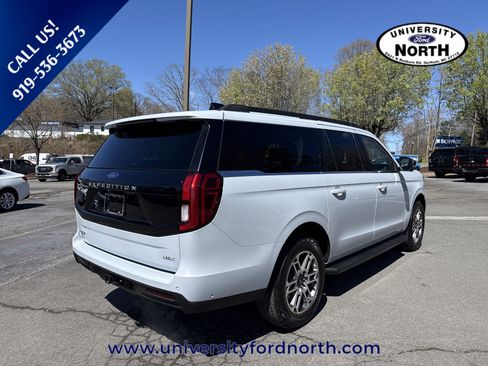 Used 2025 Ford Expedition Max Active image 7