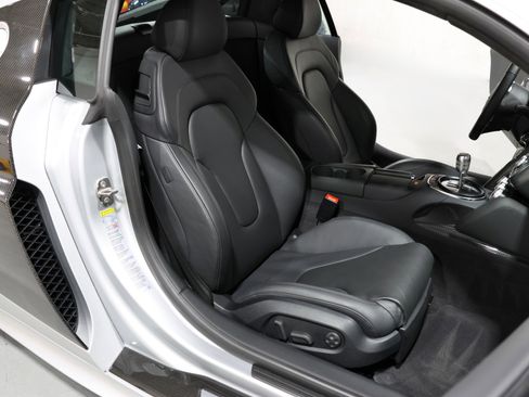 Used 2011 Audi R8 V10 AWD/4WD image 17