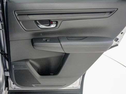 Used 2024 Honda CR-V EX image 32