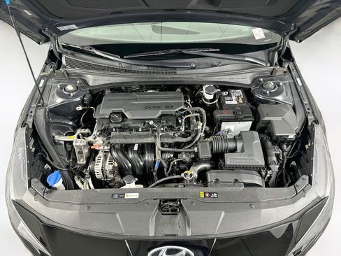 Used 2022 Hyundai Elantra SEL w/ Cargo Package FWD image 32