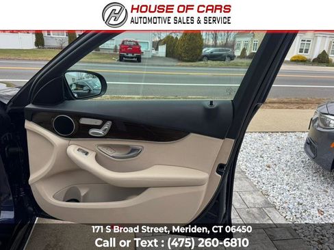 Used 2019 Mercedes-Benz C 300 C 300 4MATIC Sedan image 28