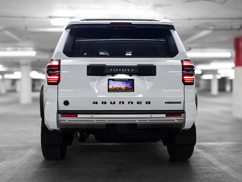 Used 2025 Toyota 4Runner Trailhunter AWD/4WD image 8