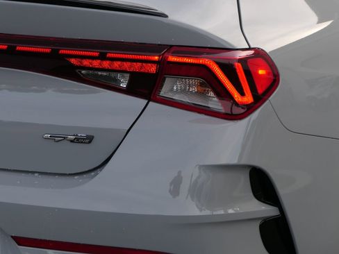 Used 2023 Kia K5 GT-Line image 5