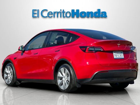 Used 2022 Tesla Model Y Long Range AWD/4WD image 5